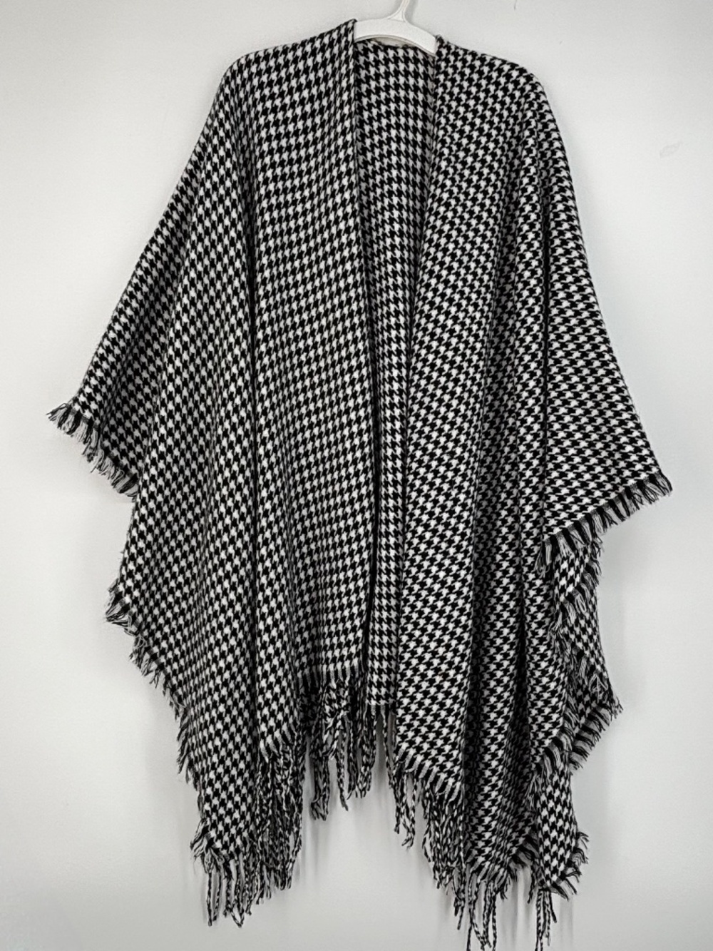 Womens Open Front Pocnho Wrap Black Ivory Houndstooth Sweater Knit No Brand